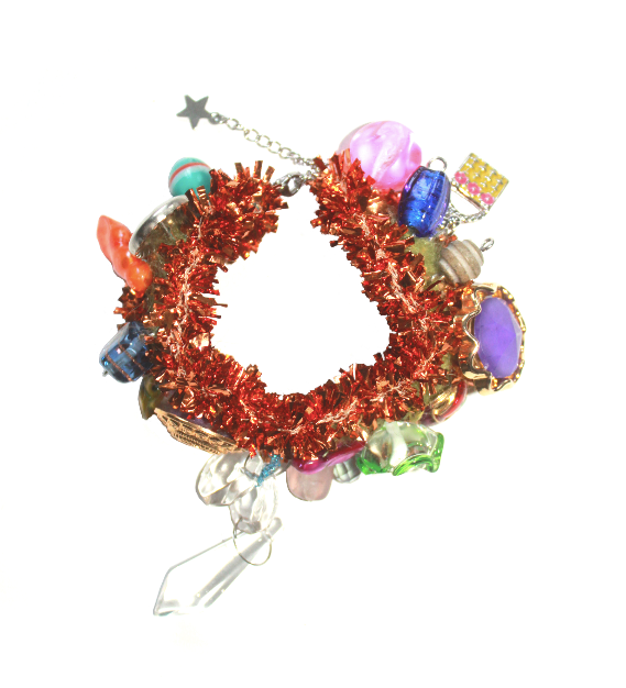Grigri Bracelet in Orange Garland